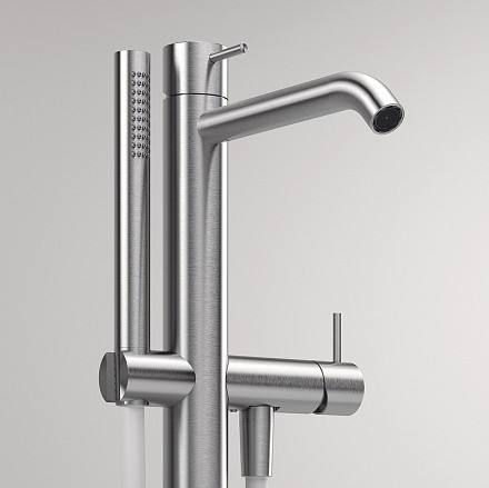 z316 Colonna per vasca zazzeri inox.jpg